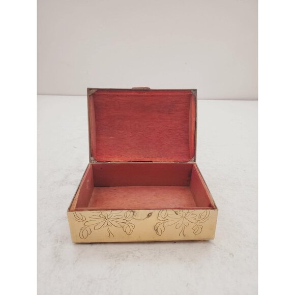 Vintage brass Wood Lined Humidor Small Storage Box Stash Box Trinket Box Retro - Picture 9 of 10